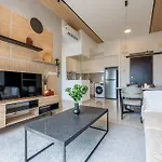 Modern Design 2Br Astoria